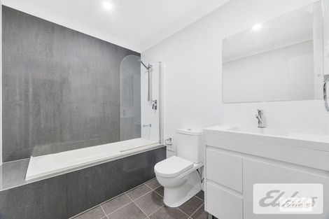 Property photo of 93 Ludhiana Glade Schofields NSW 2762