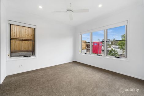 Property photo of 16 Elan Boulevard Warner QLD 4500