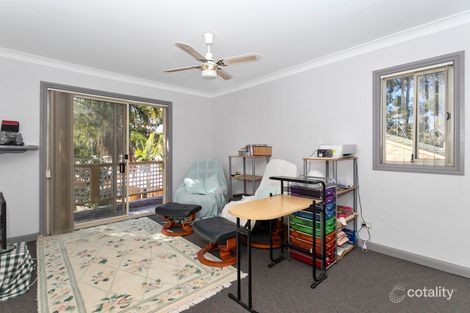 Property photo of 2/4 Lisa Place Sunshine Bay NSW 2536