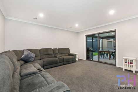 Property photo of 23 Dorset Drive Marong VIC 3515