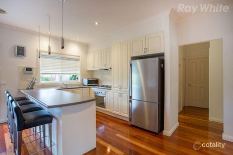 Property photo of 2 Aristocrat Terrace South Morang VIC 3752