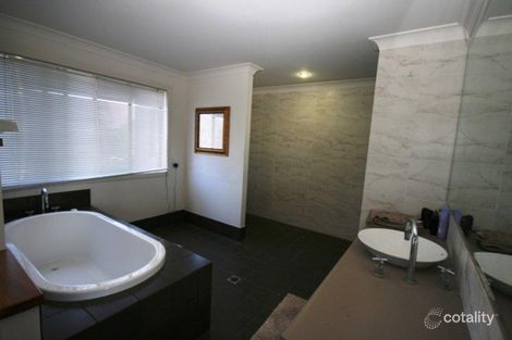Property photo of 34 T E Peters Drive Broadbeach Waters QLD 4218