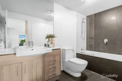 Property photo of 5/49 Northcliffe Street Murarrie QLD 4172