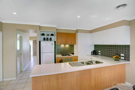 Property photo of 31A Wentworth Drive Taylors Lakes VIC 3038