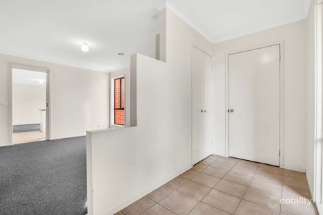Property photo of 12 Appin Close Craigieburn VIC 3064