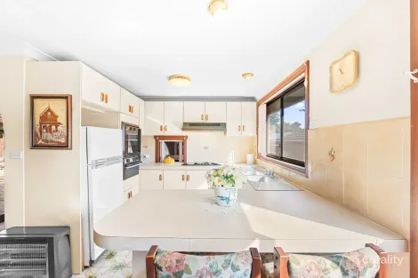 Property photo of 4 Lexington Avenue St Clair NSW 2759