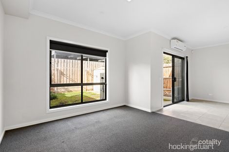 Property photo of 12 Allure Court Frankston North VIC 3200