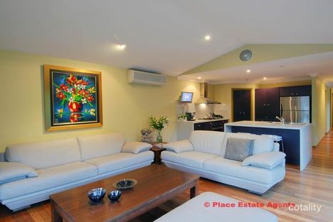 Property photo of 161A Virginia Avenue Hawthorne QLD 4171
