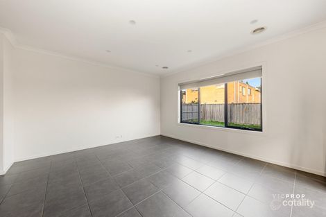 Property photo of 37 Baycrest Drive Point Cook VIC 3030