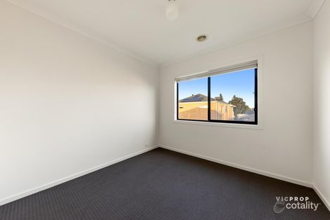 Property photo of 37 Baycrest Drive Point Cook VIC 3030