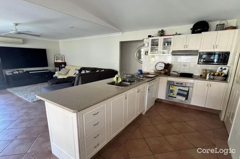 Property photo of 6 Urangan Court Helensvale QLD 4212