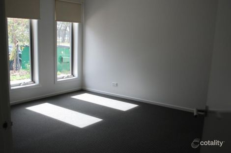 Property photo of 67 Venezia Promenade Greenvale VIC 3059