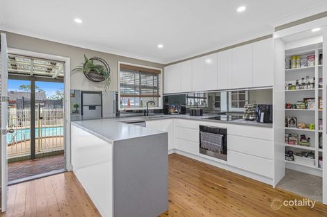 Property photo of 24 Marchant Crescent Mount Warrigal NSW 2528