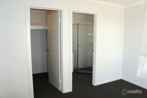 Property photo of 8 Angheljo Avenue Munno Para West SA 5115