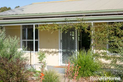 Property photo of 26 Ameroo Avenue Milang SA 5256