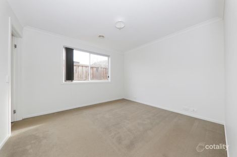 Property photo of 3 Granya Grove Pakenham VIC 3810
