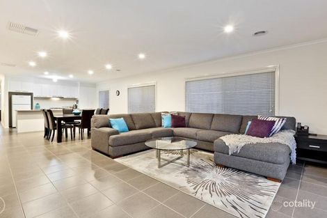 Property photo of 45 Laurimar Boulevard Doreen VIC 3754