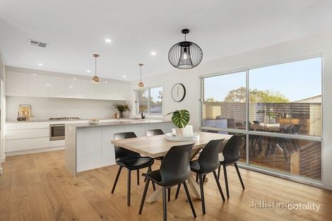 Property photo of 2/19 Hoban Avenue Montmorency VIC 3094