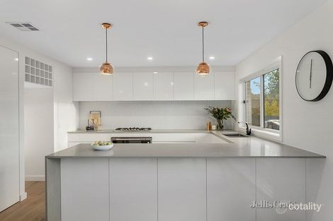 Property photo of 2/19 Hoban Avenue Montmorency VIC 3094
