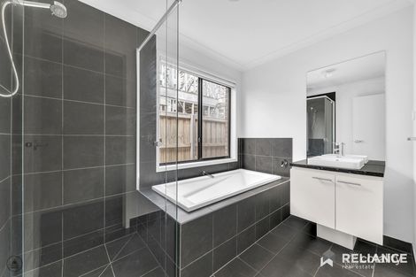 Property photo of 5 Riverton Boulevard Harkness VIC 3337
