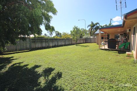 Property photo of 235 Pinnacle Drive Rasmussen QLD 4815