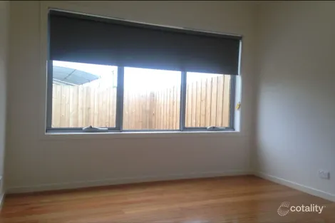 Property photo of 2/49 Andrew Road St Albans VIC 3021