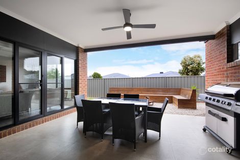 Property photo of 2 Santarosa Way Epsom VIC 3551