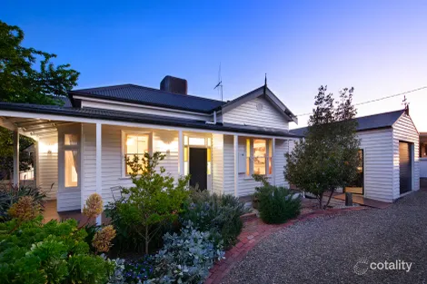 Property photo of 4 Walls Street Eaglehawk VIC 3556