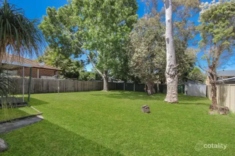 Property photo of 6 Ferndell Way Berkeley Vale NSW 2261