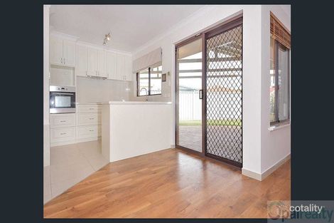 18 Yarle Ct, Cooloongup, WA 6168