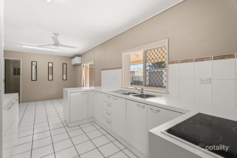 Property photo of 37 Halcro Street Pialba QLD 4655