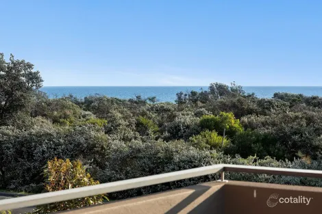 Property photo of 4/39-41 Nepean Highway Seaford VIC 3198