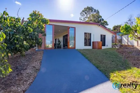 5 VERNOR PL, KINGAROY, QLD 4610