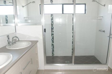 Property photo of 14 Narrabeen Street Blacks Beach QLD 4740