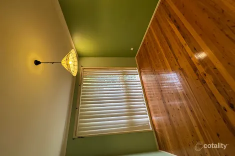 Property photo of 104 Trobriand Crescent Glenfield NSW 2167