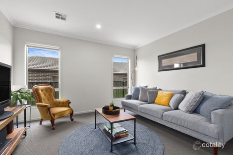 Property photo of 59 Glenrose Boulevard Clyde North VIC 3978