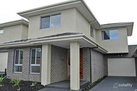 2/29 Chase Bvd, Berwick, VIC 3806