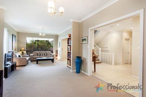 Property photo of 10 Aveling Street Blakehurst NSW 2221