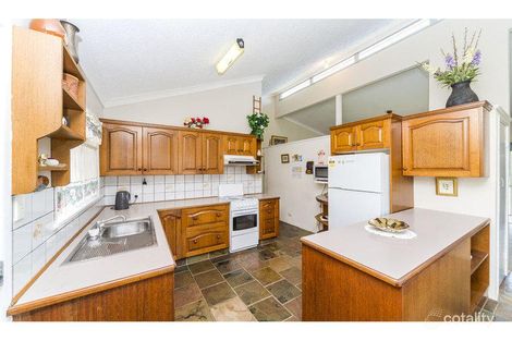 Property photo of 17 Kilmartin Esplanade Biggera Waters QLD 4216