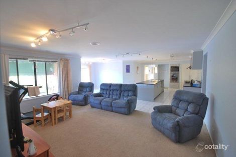 Property photo of 34 Boronia Avenue Cranbourne VIC 3977
