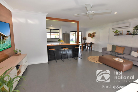 Property photo of 12 Gleneon Drive Forster NSW 2428