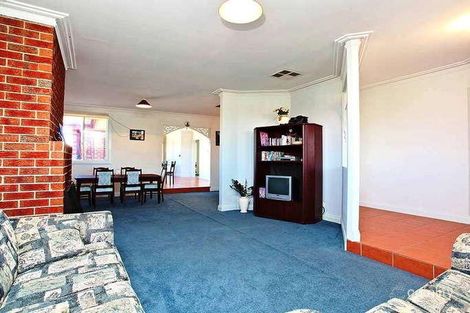 Property photo of 12 Mitchell Court Attwood VIC 3049