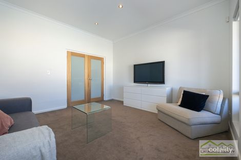 Property photo of 30 Seaspray Crescent Jindalee WA 6036