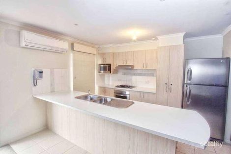 Property photo of 7 Hele Close Caroline Springs VIC 3023