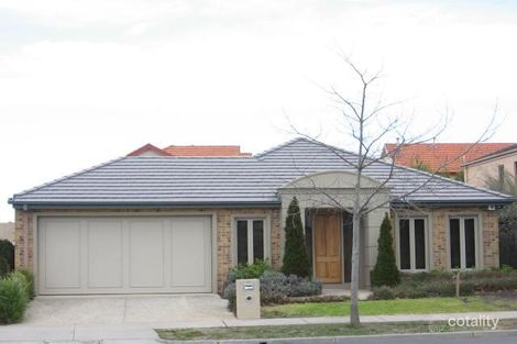 Property photo of 11 Herriotts Boulevard Glen Waverley VIC 3150