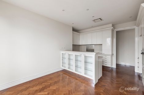 Property photo of 203/1 Wallace Avenue Toorak VIC 3142