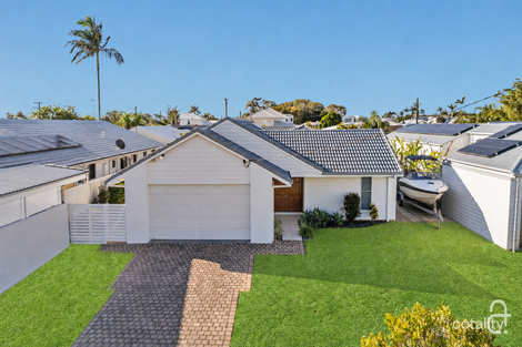 5 WYANDA DR, WARANA, QLD 4575
