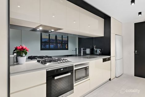 Property photo of 713/3 Yarra Street South Yarra VIC 3141