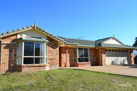 9 Vesta Cl, Springfield Lakes, QLD 4300