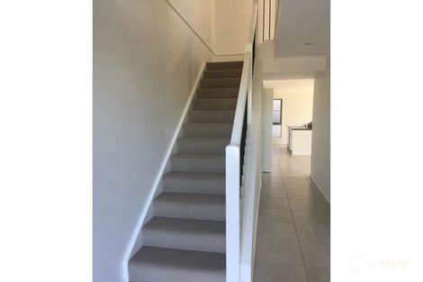 Property photo of 1/8 Lamington Drive Redbank Plains QLD 4301